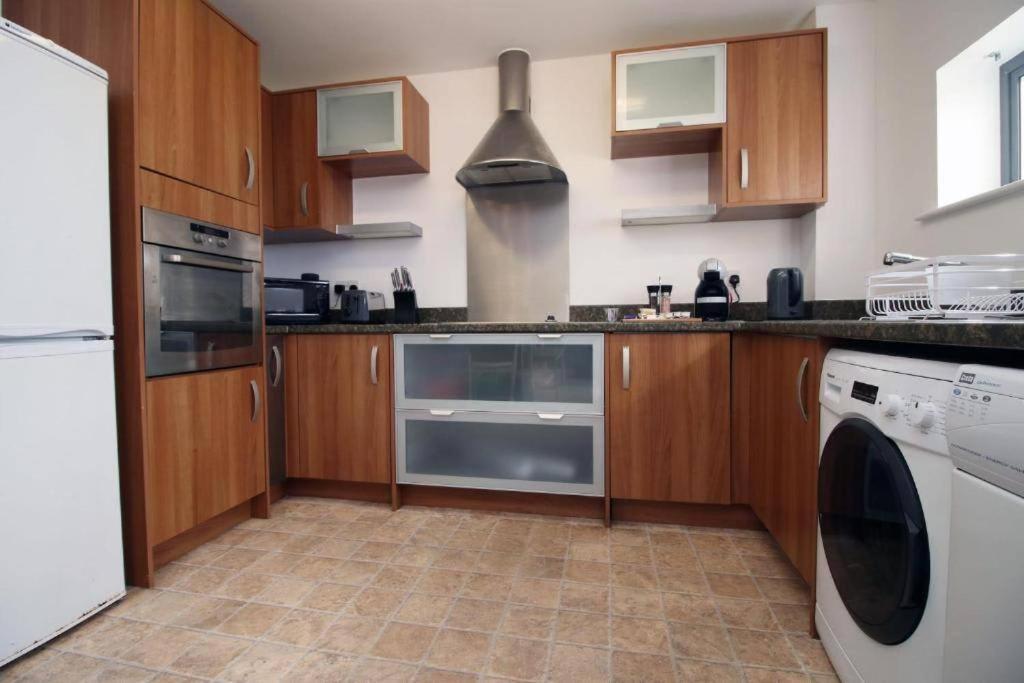 The Observatory By Mia Living 2 Bedroom Apartment Overlooking Swansea Beach With Free Parking Екстер'єр фото