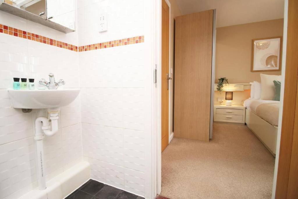 The Observatory By Mia Living 2 Bedroom Apartment Overlooking Swansea Beach With Free Parking Екстер'єр фото
