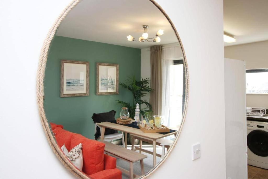 The Observatory By Mia Living 2 Bedroom Apartment Overlooking Swansea Beach With Free Parking Екстер'єр фото
